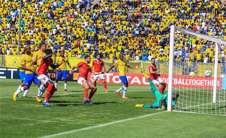 صن داونز يعمق جراح الاهلي المصري ويسقطه بهدف