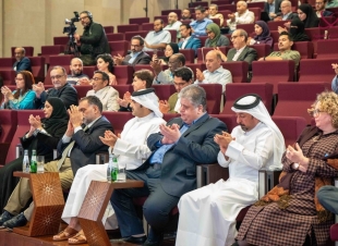 ندوة حول العرب والغرب ما بعد حرب غزة ضمن موسم الندوات لوزارة الثقافة القطرية